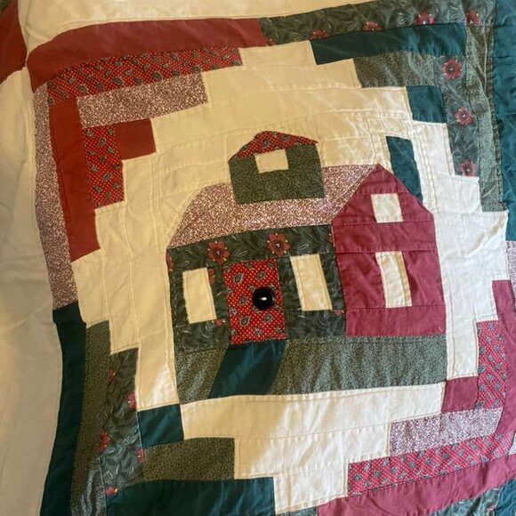 Handmade Patchwork Quilt – Log Cabin House Pattern with Button Details (79” x 79 - Picture 9 of 16